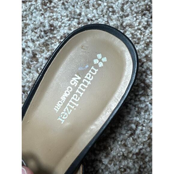 Naturalizer Sandals AUBREE, size 8.5; Black Synthetic Leather; chunky sandals - Picture 6 of 8